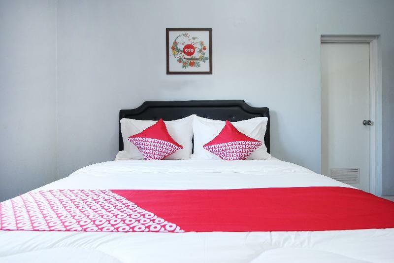 Hotel Oyo 572 Omah Gedongkuning Syariah